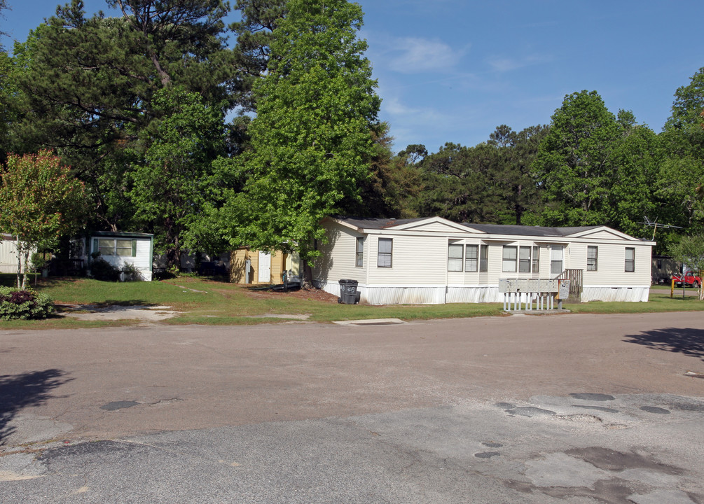 Evanston MHP in Charleston, SC - Building Photo