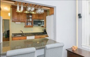 10 Jamaicaway in Boston, MA - Building Photo - Building Photo