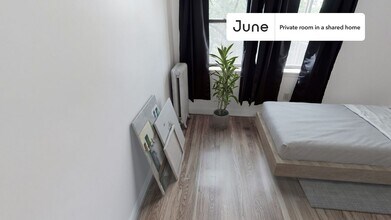 Private bedroom in 4 bed/2 bath Home in Boston, MA - Building Photo - Building Photo