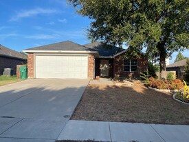 3440 Crisoforo Dr in Denton, TX - Building Photo