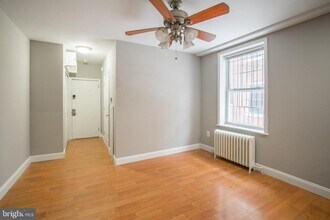 2123 Spring Garden St in Philadelphia, PA - Building Photo - Building Photo