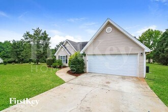 335 Butler Bridge Cir in Covington, GA - Building Photo - Building Photo