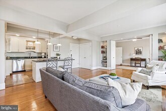 1925 16th St NW-Unit -502 in Washington, DC - Building Photo - Building Photo