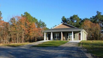 104 Keylock Farm Rd in Cameron, NC - Building Photo