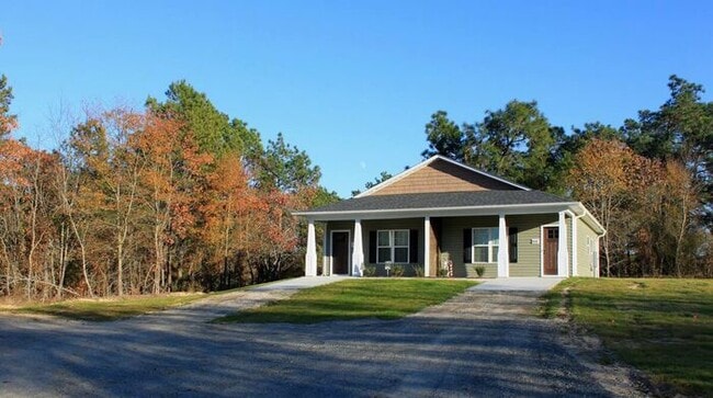 property at 104 Keylock Farm Rd