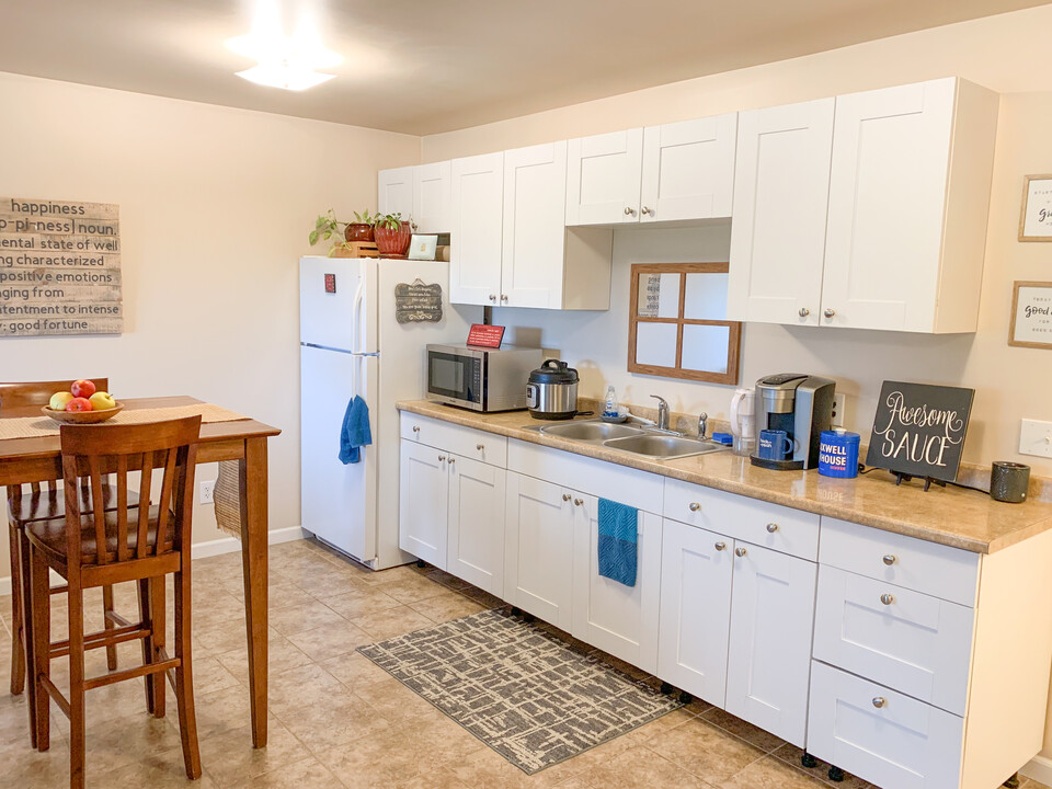 14310 67th Ave NE, Unit 1 Bed 1 Bath in Arlington, WA - Foto de edificio