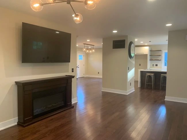 702 E Maxwell Ln in Bloomington, IN - Building Photo - Building Photo