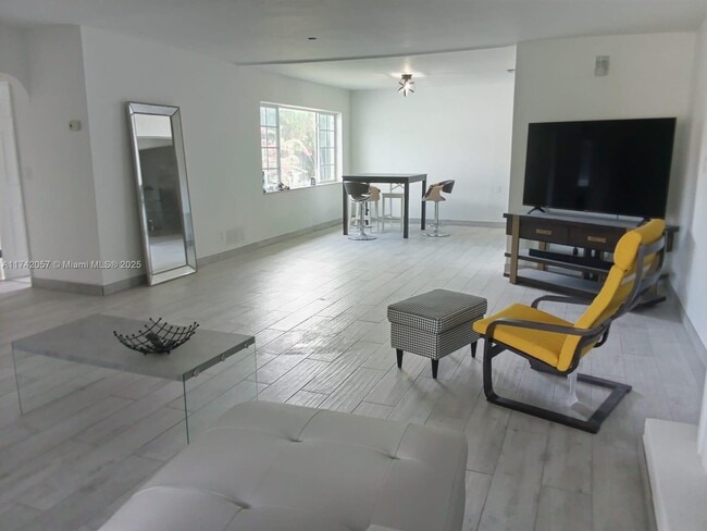 property at 1510 Hayes St