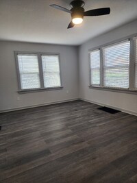 2230 Elizabeth St photo'