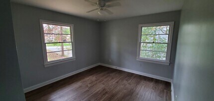 2707 Evergreen Dr in Greensboro, NC - Building Photo - Building Photo