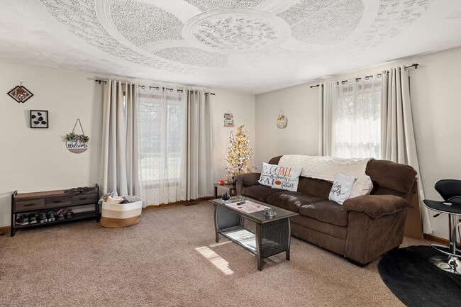 1341 N Stewart Rd in Mansfield, OH - Building Photo - Building Photo