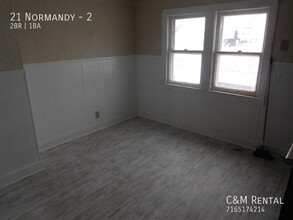 21 Normandy-Unit -2 in Cheektowaga, NY - Building Photo - Building Photo