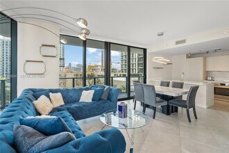 501 NE 31st St, Unit 706 in Miami, FL - Building Photo - Building Photo