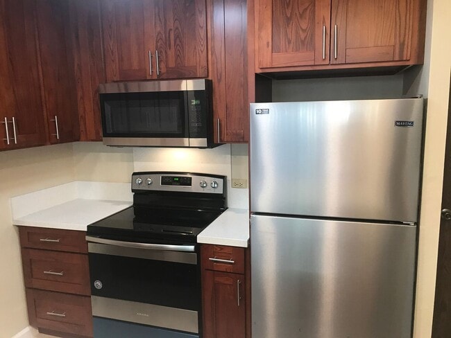 property at 98-410-410 Koauka Loop