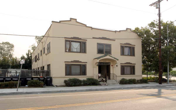 1026 Blaine St in Los Angeles, CA - Foto de edificio