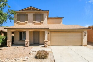 2328 E Meadow Chase Dr in San Tan Valley, AZ - Building Photo