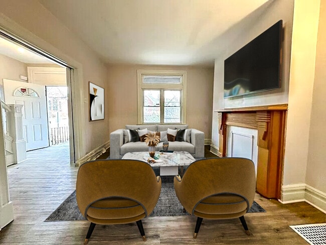 5404 Black St in Pittsburgh, PA - Foto de edificio - Building Photo