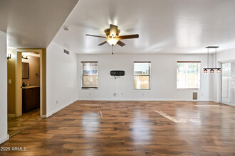1448 W Shellfish Dr in Gilbert, AZ - Building Photo - Building Photo