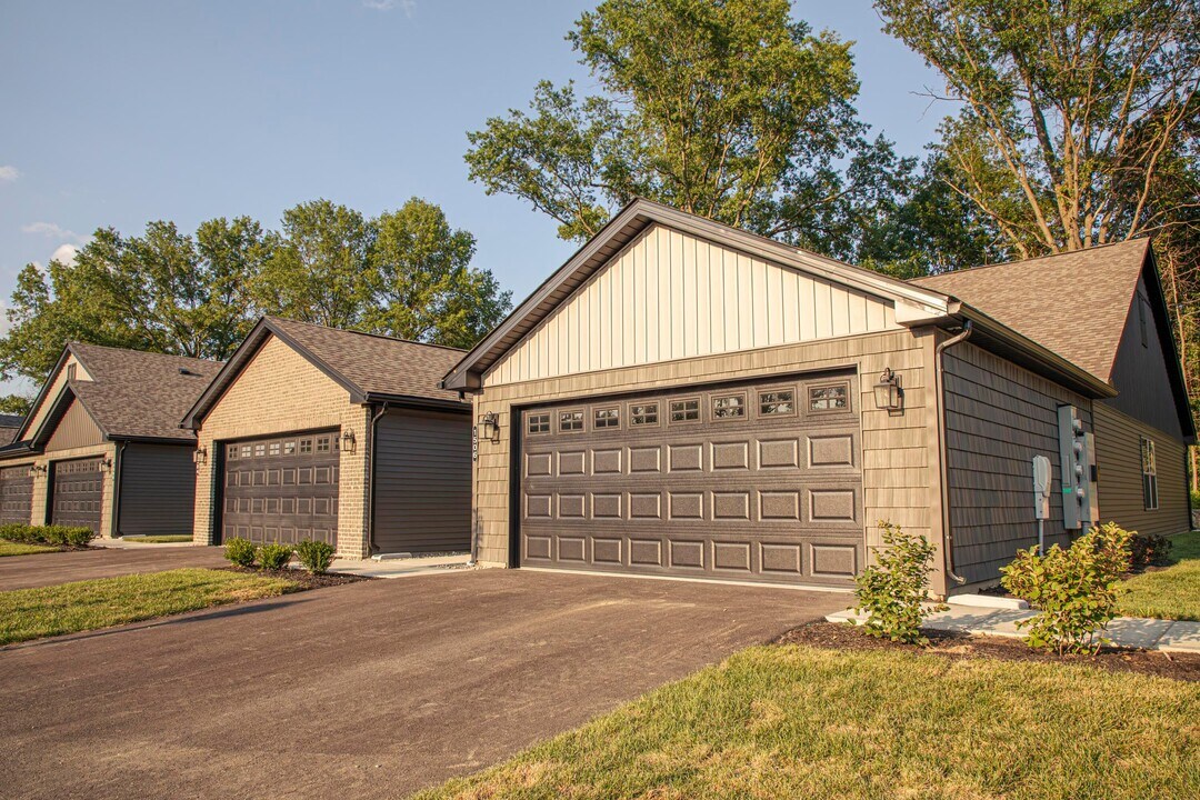 9255 Sun Gold Lp in Reynoldsburg, OH - Building Photo