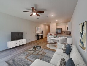 622 Holly Lks Dr in Orange Park, FL - Building Photo - Building Photo