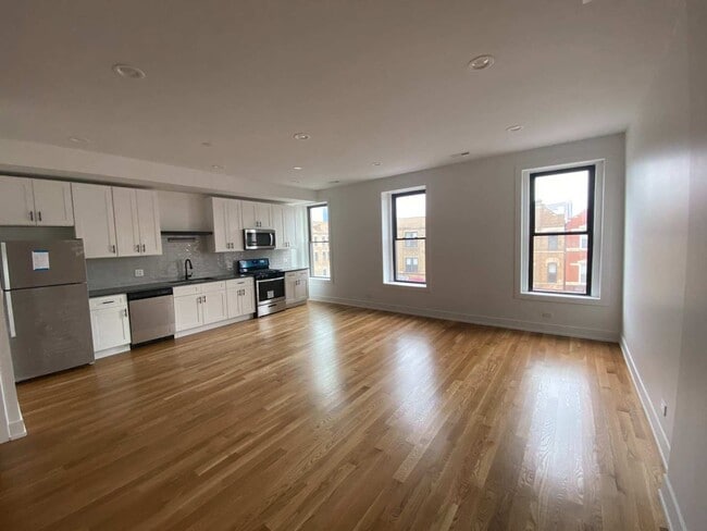 1804 S Ashland Ave in Chicago, IL - Building Photo - Building Photo