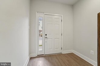 7728 Lexington Ct in Glen Burnie, MD - Building Photo - Building Photo