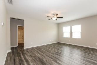 4034 Kendrick Cir in Loganville, GA - Foto de edificio - Building Photo