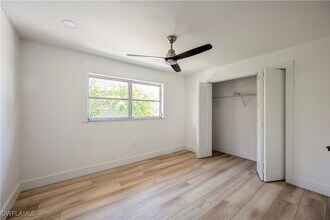 12 Crooked Ln in Naples, FL - Building Photo - Building Photo