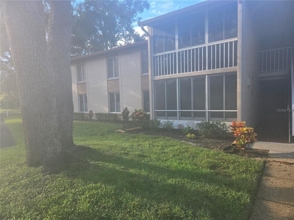 13103 Cypress Hill Dr in Hudson, FL - Building Photo