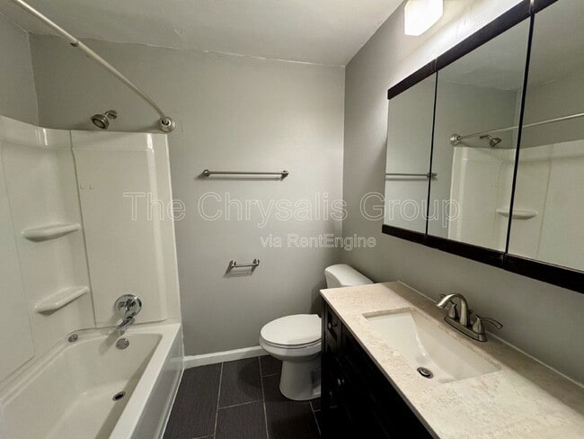 606 E McKinley Rd in Ottawa, IL - Building Photo - Building Photo