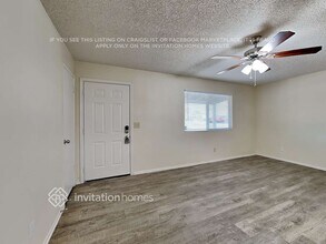 208 N 100th Pl in Mesa, AZ - Foto de edificio - Building Photo