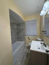 776 John Daly St in Inkster, MI - Building Photo - Building Photo