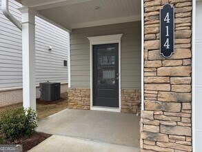 414 Perth Dr in Cartersville, GA - Building Photo - Building Photo