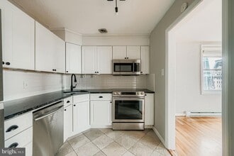 1101 St Paul St in Baltimore, MD - Building Photo - Building Photo