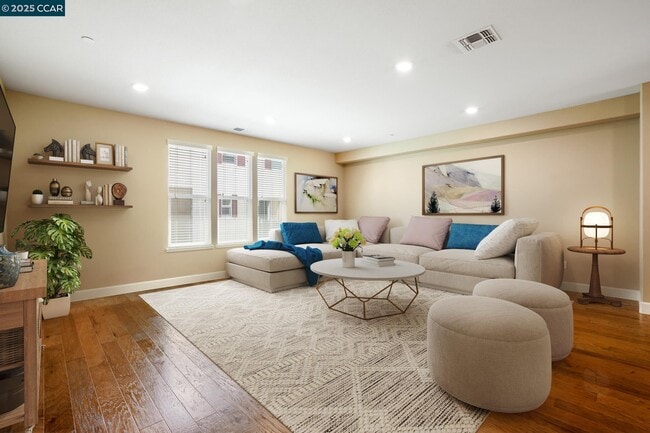 4016 Windsor Wy in Dublin, CA - Building Photo - Building Photo