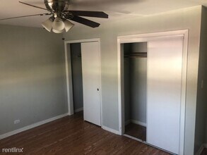 4517 Park Ave in Brookfield, IL - Foto de edificio - Building Photo