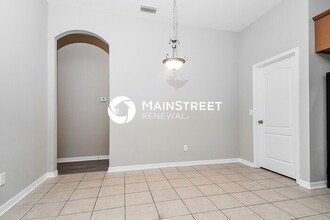 16318 Bridgelawn Ave in Lithia, FL - Foto de edificio - Building Photo