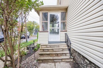 12 Benton St in Rochester, NY - Building Photo - Building Photo