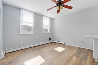 1053 Summit Ave in Jersey City, NJ - Building Photo - Building Photo