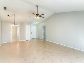 3071 Bloomsbury Dr in Kissimmee, FL - Building Photo - Building Photo