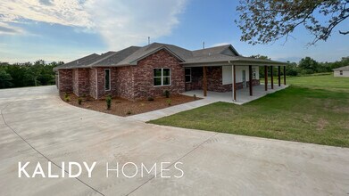 1856 Salma Rd in Choctaw, OK - Building Photo - Building Photo