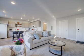 5242 Fallon St in Bozeman, MT - Building Photo - Building Photo