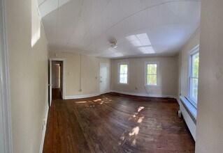 29 N Union St, Unit 2 in Burlington, VT - Foto de edificio - Building Photo