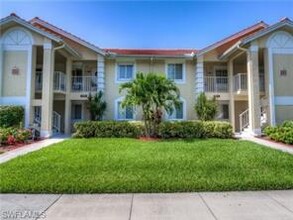 7750 Jewel Ln-Unit -103 in Naples, FL - Building Photo - Building Photo