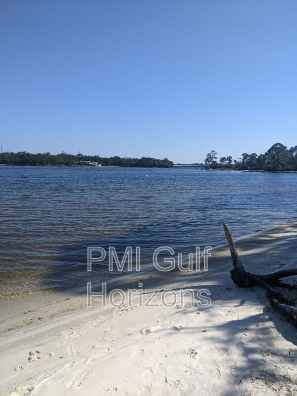 5 Ellinor Ct in Pensacola, FL - Building Photo - Building Photo