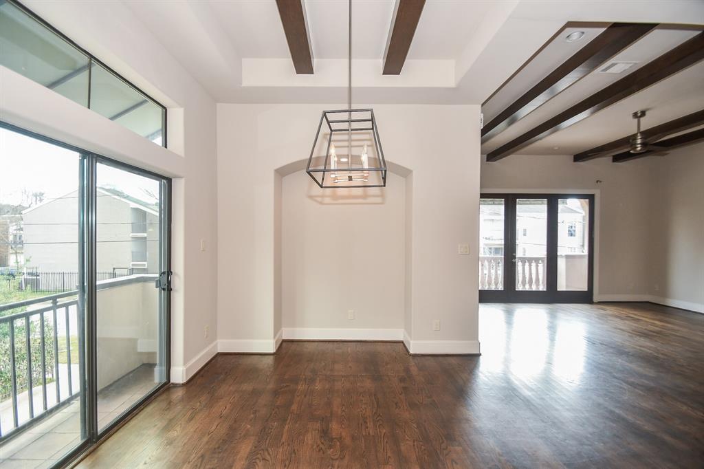 4406 Dickson St in Houston, TX - Building Photo