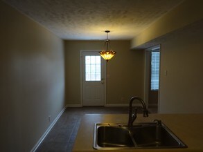 1428 Westview Dr in Murfreesboro, TN - Building Photo - Building Photo