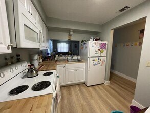 839 Lyndhurst St in Dunedin, FL - Building Photo - Building Photo