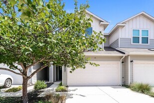 11319 Gadsen Ln in Austin, TX - Building Photo