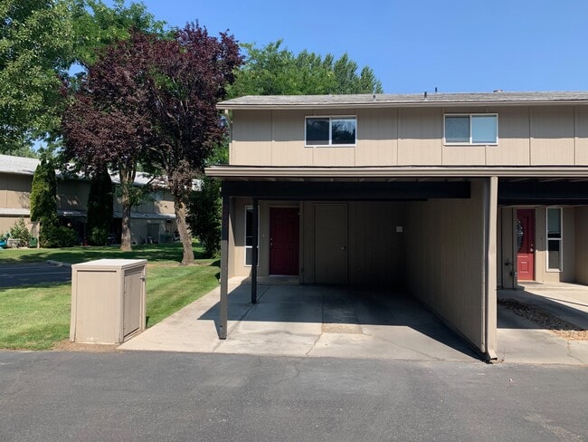 property at 248 Eagle Glen Ln
